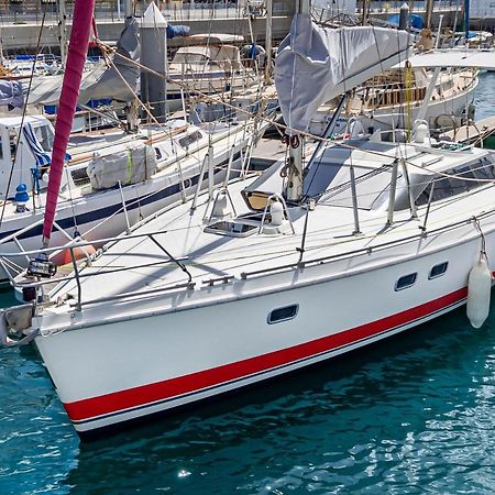 Relaxing Stay On A 38Ft Sail Yacht 아리시페 외부 사진